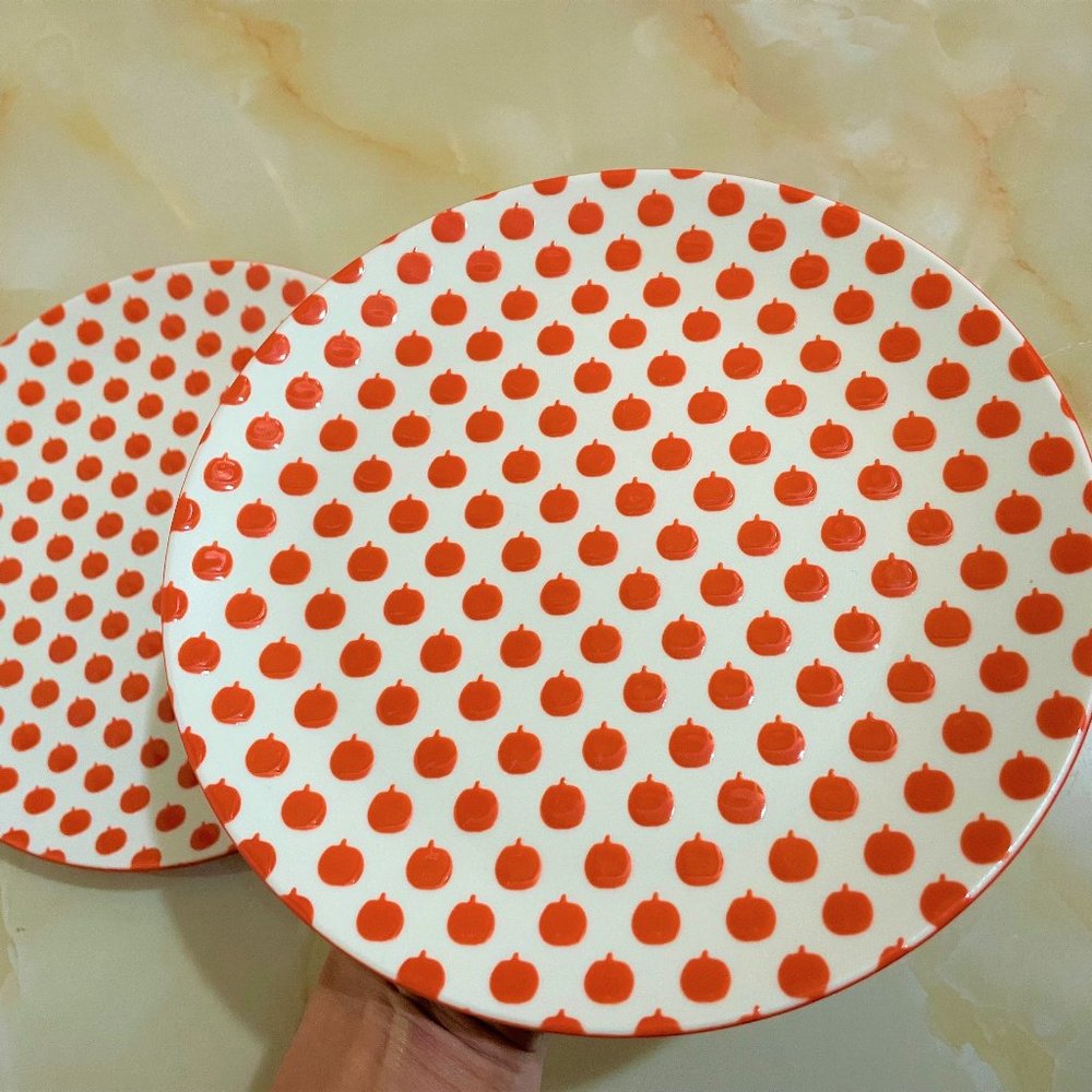 Crate & Barrel 2 Pumpkin Plates: Halloween, Thanks Giving, Holidays, Christmas's